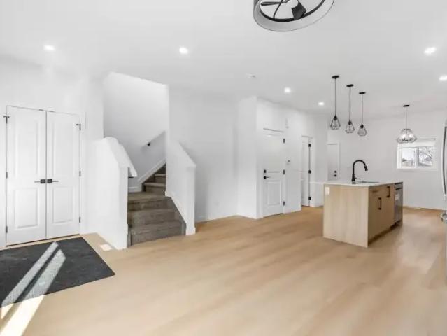 Townhouse for rent in Wedgewood, Alberta