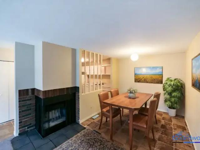 Townhouse for rent in Wedgewood, Alberta