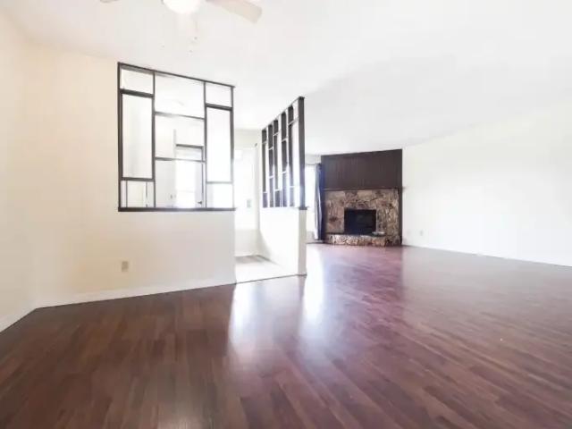 Townhouse for rent in Wedgewood, Alberta