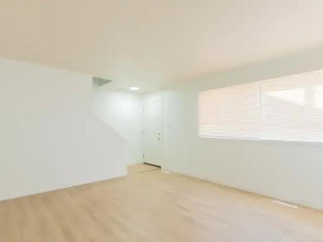 Townhouse for rent in Wedgewood, Alberta
