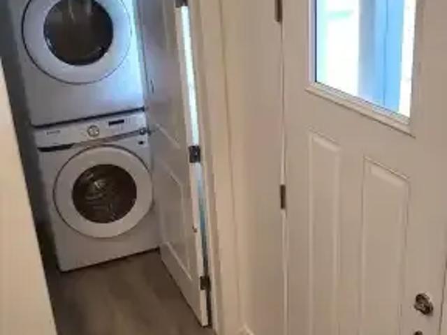 Townhouse for rent in Wedgewood, Alberta