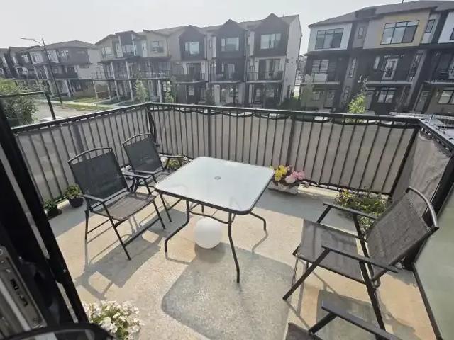 Townhouse for rent in Wedgewood, Alberta