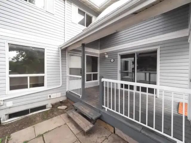 Townhouse for rent in Wedgewood, Alberta