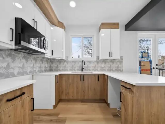 Townhouse for rent in Wedgewood, Alberta