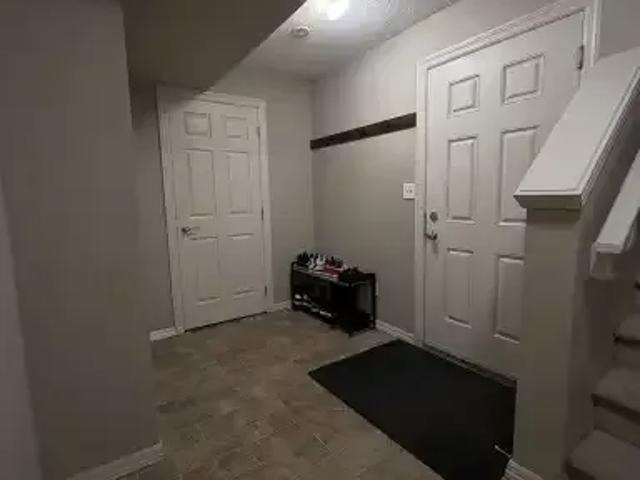 Townhouse for rent in Wedgewood, Alberta