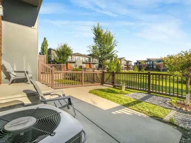 Townhouse for rent in Wedgewood, Alberta