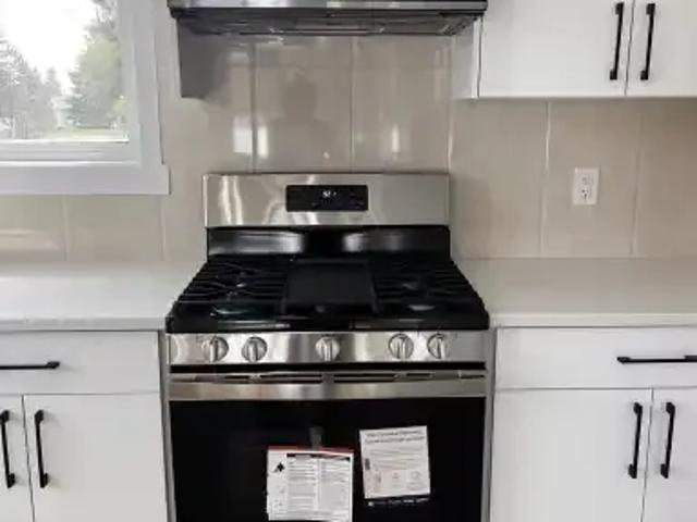 Townhouse for rent in Wedgewood, Alberta