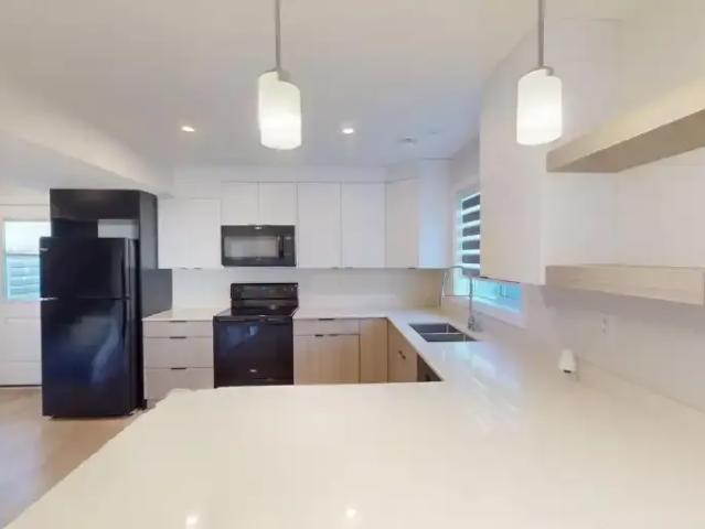 Townhouse for rent in Wedgewood, Alberta