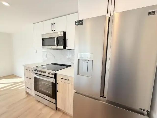 Townhouse for rent in Wedgewood, Alberta