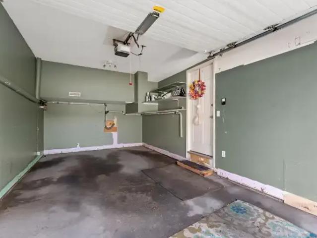 Townhouse for rent in Wedgewood, Alberta