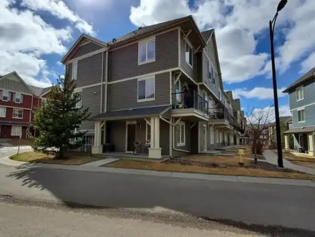 Townhouse for rent in Wedgewood, Alberta
