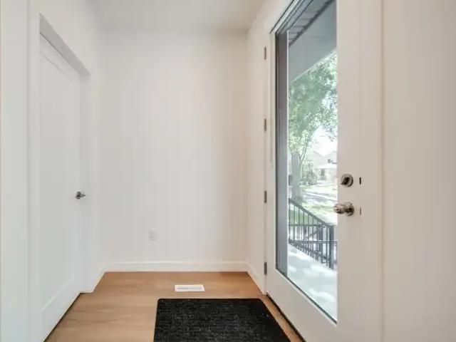 Townhouse for rent in Wedgewood, Alberta