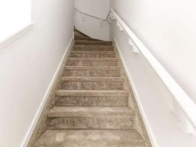 Townhouse for rent in Wedgewood, Alberta