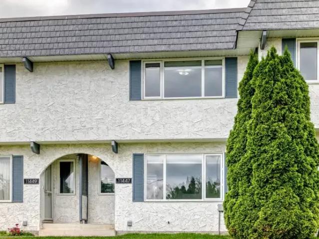 Townhouse for rent in Wedgewood, Alberta