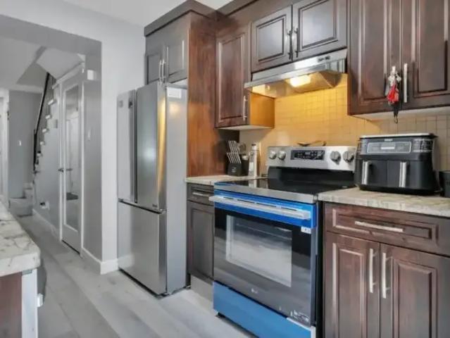 Townhouse for rent in Woodvale, Edmonton