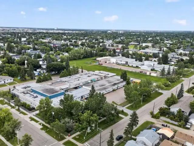 Townhouse for rent in Britannia Youngstown, Edmonton