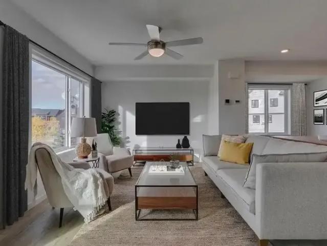 Townhouse for rent in Wedgewood, Alberta