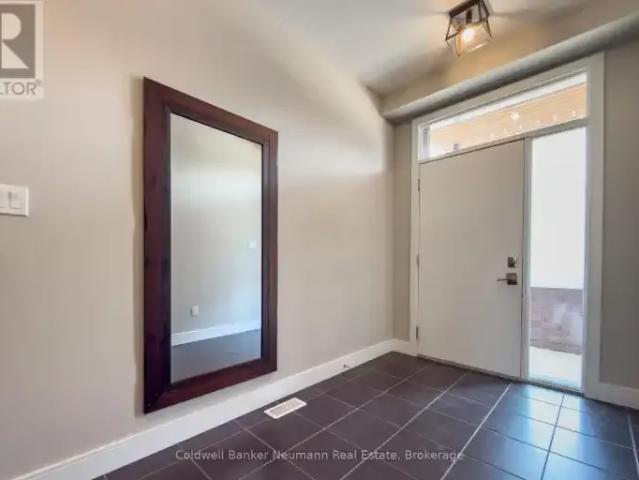 Townhouse for rent in Guelph, Ontario