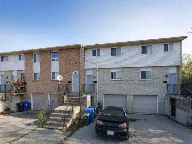 Townhouse for rent in Guelph, Ontario