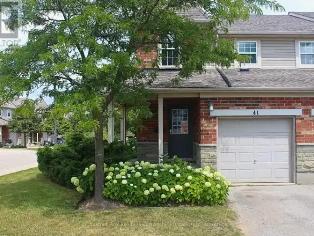 Townhouse for rent in Guelph, Ontario