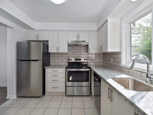 Townhouse for rent in Guelph