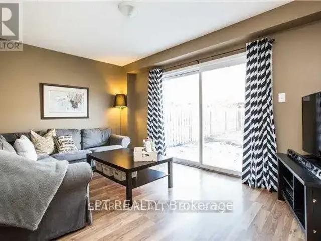 Townhouse for rent in Innisfil, Central Ontario