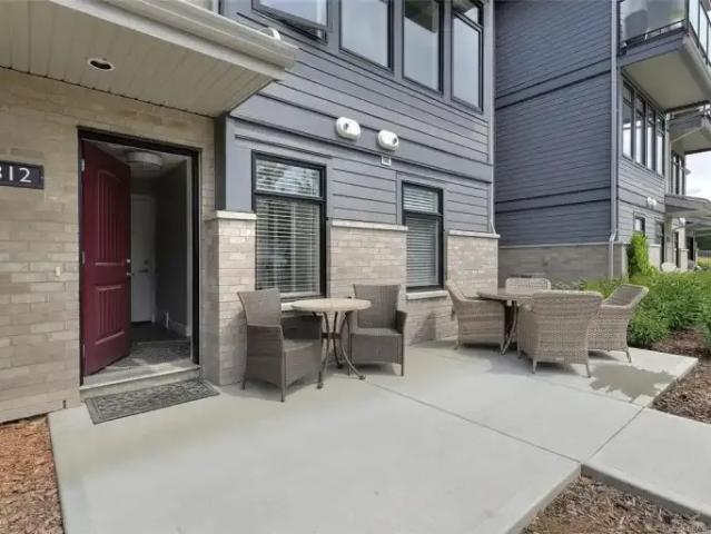 Townhouse for rent in Pandosy, Kelowna