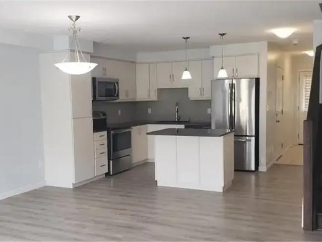 Townhouse for rent in Kitchener, Ontario