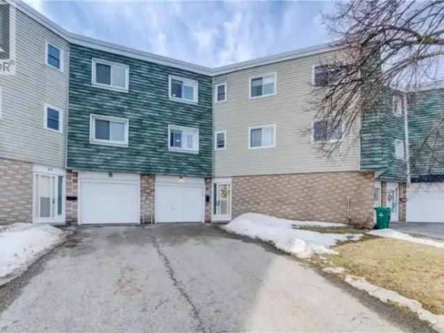 Townhouse for rent in Kitchener, Ontario