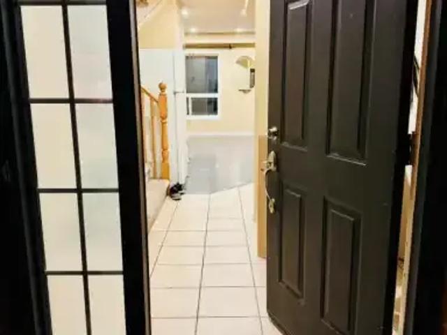 Townhouse for rent in Kitchener, Ontario