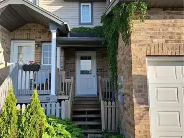 Townhouse for rent in Kitchener, Ontario
