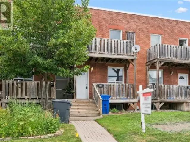 Townhouse for rent in Kitchener, Ontario