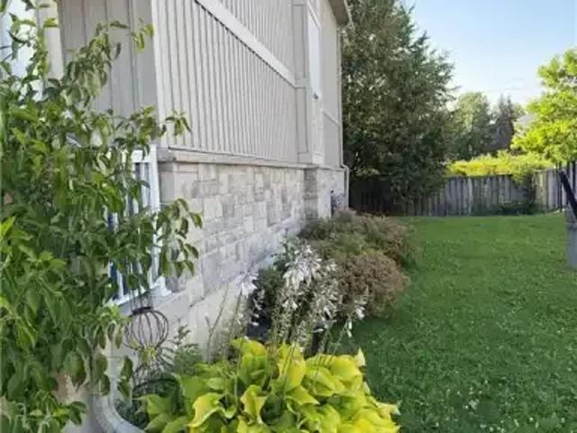 Townhouse for rent in Kitchener, Ontario