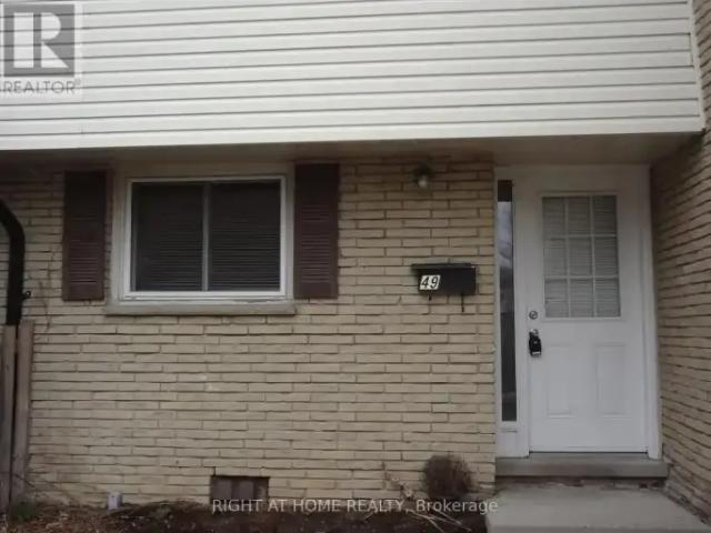 Townhouse for rent in Kitchener, Ontario