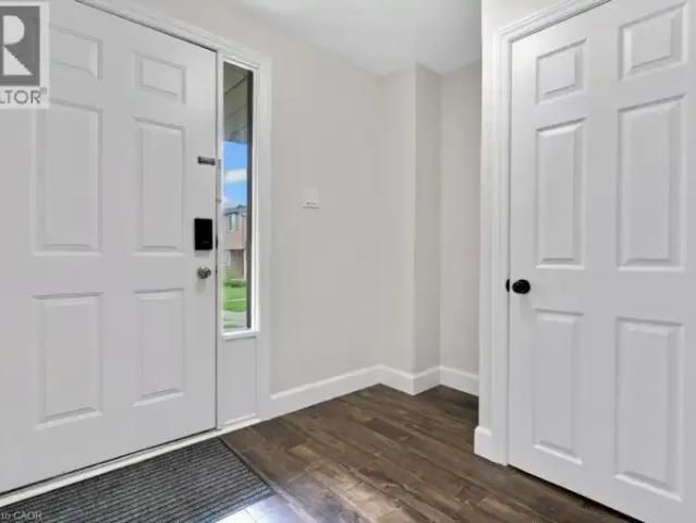 Townhouse for rent in Country Hills West, Kitchener