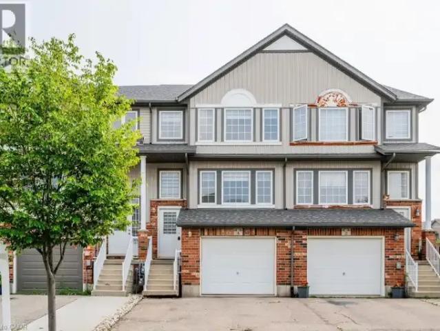 Townhouse for rent in Huron South, Kitchener
