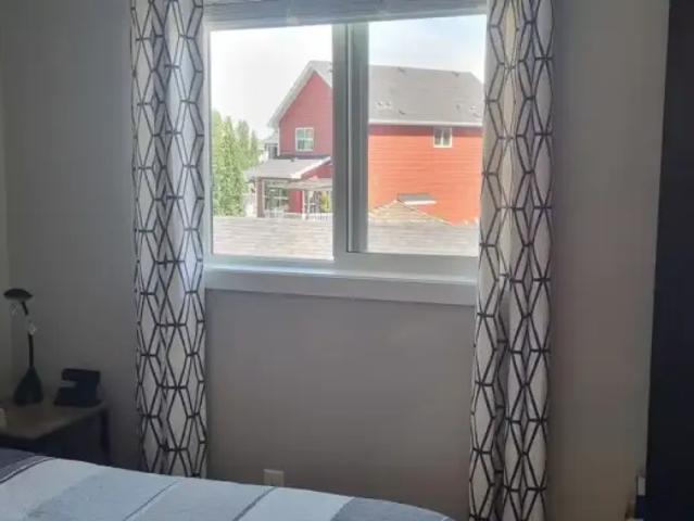 Townhouse for rent in Rolly View, Alberta