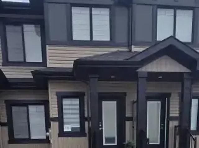 Townhouse for rent in Woodbend, City of Leduc