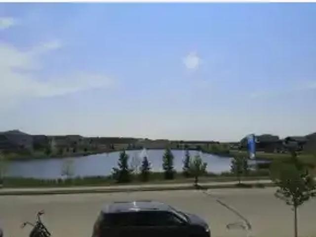 Townhouse for rent in Rolly View, Alberta