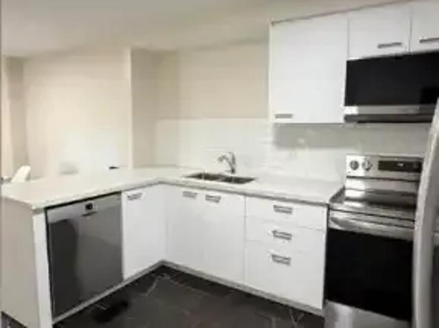Townhouse for rent in Arva, Ontario