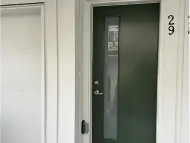 Townhouse for rent in Maple Ridge, British Columbia