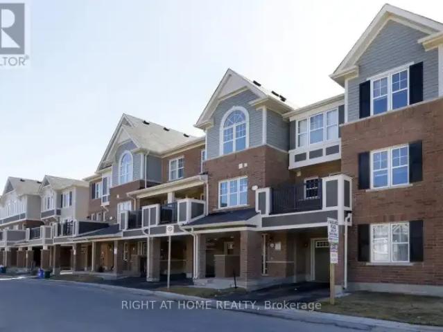 Townhouse for rent in Milton, Ontario