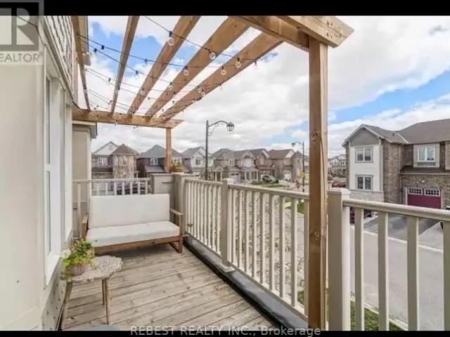 Townhouse for rent in Milton, Ontario