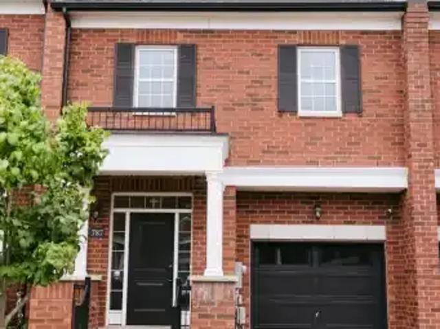 Townhouse for rent in Milton, Golden Horseshoe