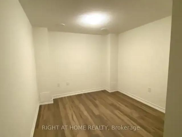 Townhouse for rent in Milton, Golden Horseshoe