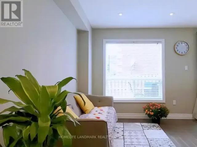 Townhouse for rent in Oakville Townhouse for rent in Oakville