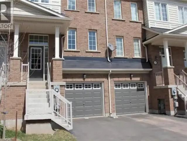 Townhouse for rent in Oakville, Ontario