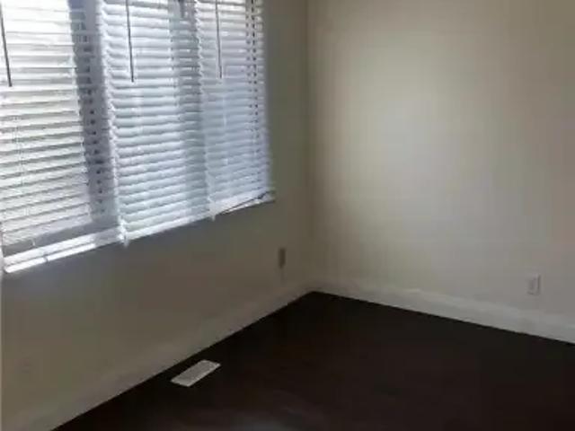 Townhouse for rent in Oakville, Ontario