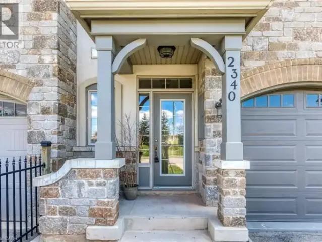 Townhouse for rent in Oakville, Ontario