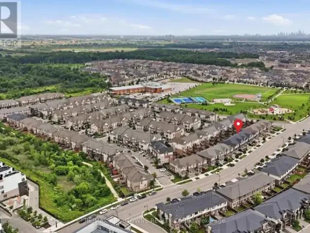 Townhouse for rent in Oakville, Ontario